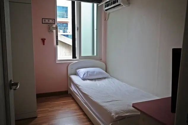 Tek Kişilik Oda
