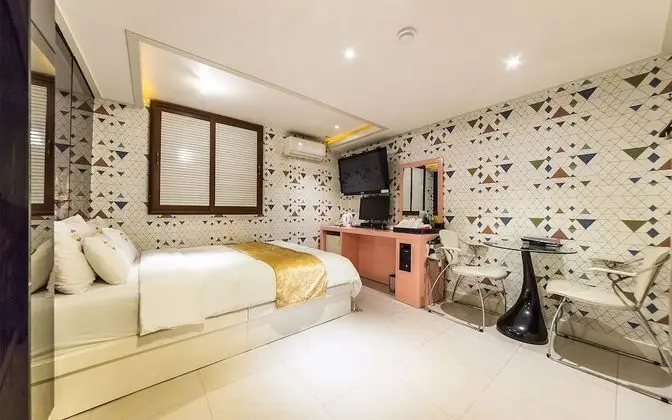 Oda (Special Room)