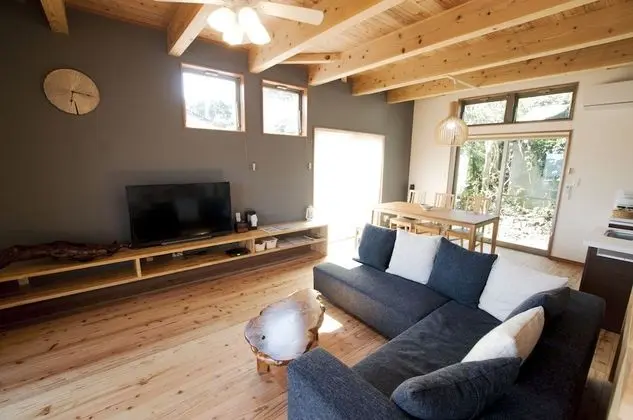 Ev, Sigara İçilmez (Private Vacation Home)