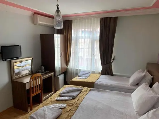 Standard Üç Kişilik Oda