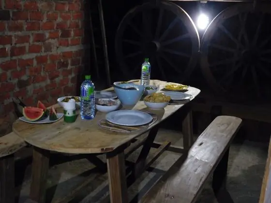 Luxury Tek Büyük Yataklı Oda, 2 Yatak Odası, Sigara İçilebilir, Bahçe Manzaralı