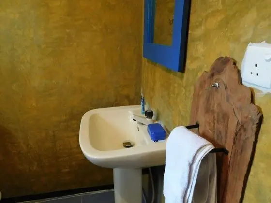 Luxury Tek Büyük Yataklı Oda, 2 Yatak Odası, Sigara İçilebilir, Bahçe Manzaralı