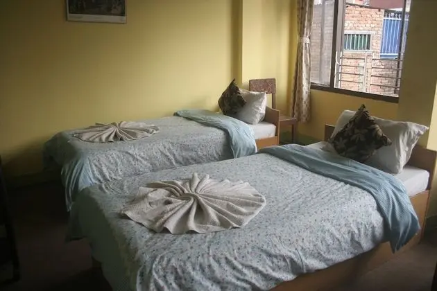 Standard Tek Büyük veya İki Ayrı Yataklı Oda