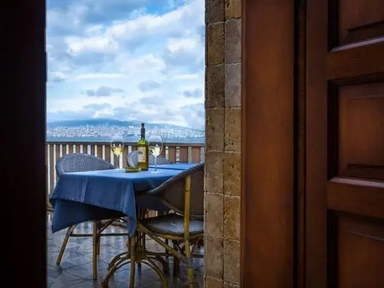 Deluxe Oda-Balkonlu, Deniz veya Kara Manzaralı, Balkonlu