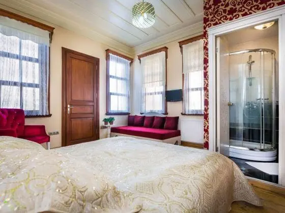 Deluxe Oda-Balkonlu, Deniz veya Kara Manzaralı, Balkonlu
