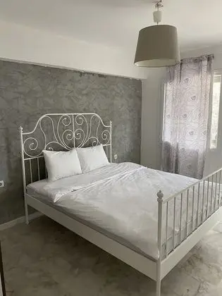 Bahçe Cephe Oda