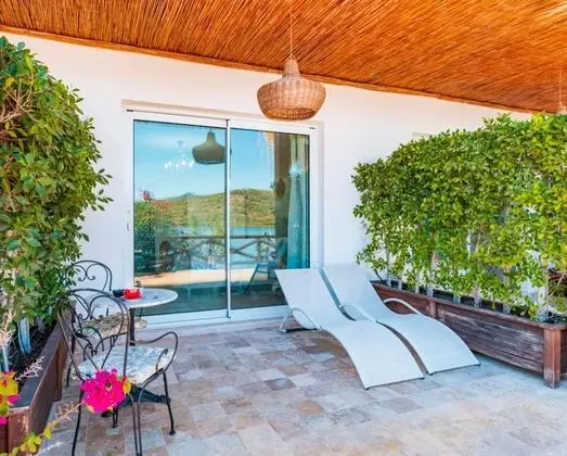Bahçe Katı Standart Oda, Deniz Manzaralı, Verandalı