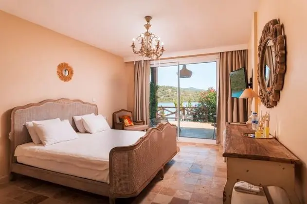 Bahçe Katı Standart Oda, Deniz Manzaralı, Verandalı