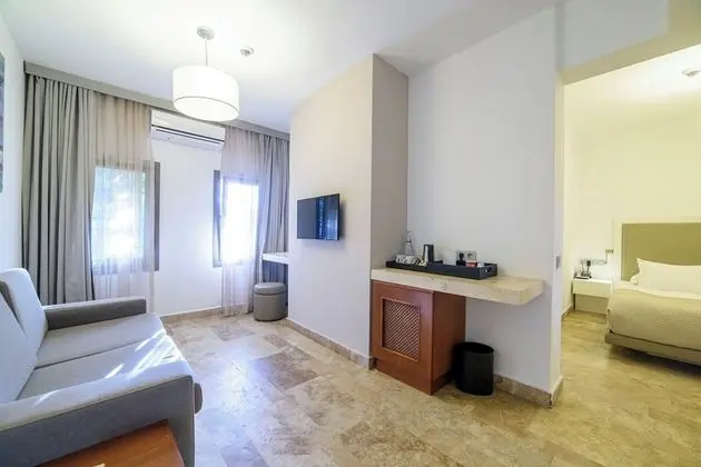 Standard Tek Büyük Yataklı Oda