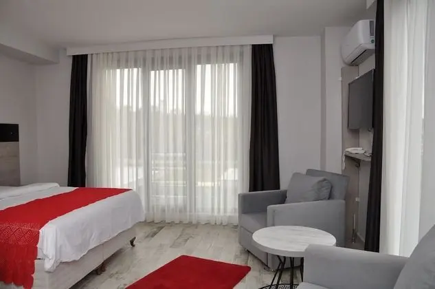 Deluxe Room with Sea View