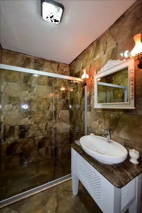 Standart Oda, Bahçe Manzaralı, Balkonlu