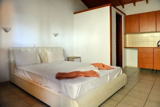 Comfort Stüdyo, Havuz Manzaralı