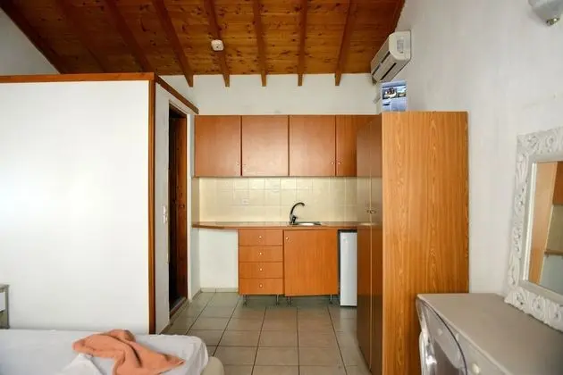 Comfort Stüdyo, Havuz Manzaralı