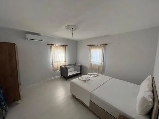Apart Oda, Bahçe Manzaralı, Balkonlu