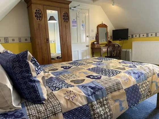 Tek Büyük Yataklı Oda, Banyolu/Duşlu