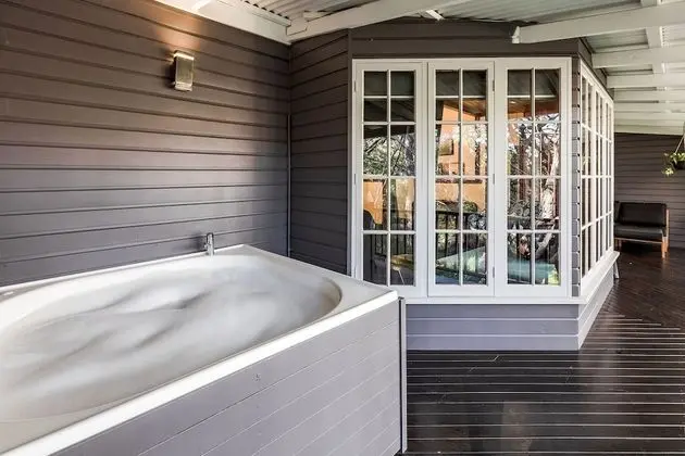 Standard Oda, Balkon (Verdelho King Spa)