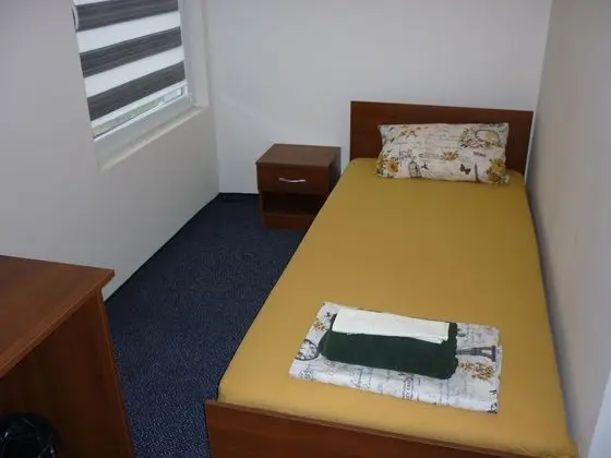 Standard Tek Büyük veya İki Ayrı Yataklı Oda