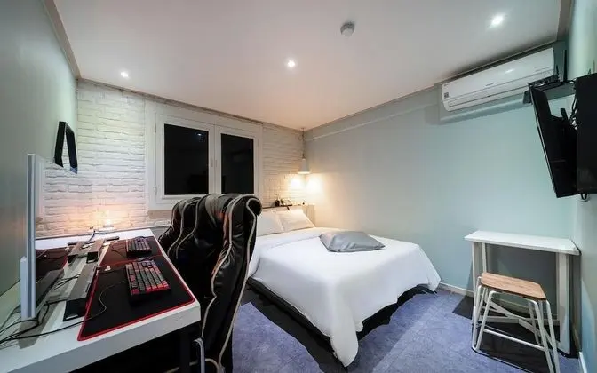 Oda (Deluxe/couple PC (Wavve Netflix GTX10)