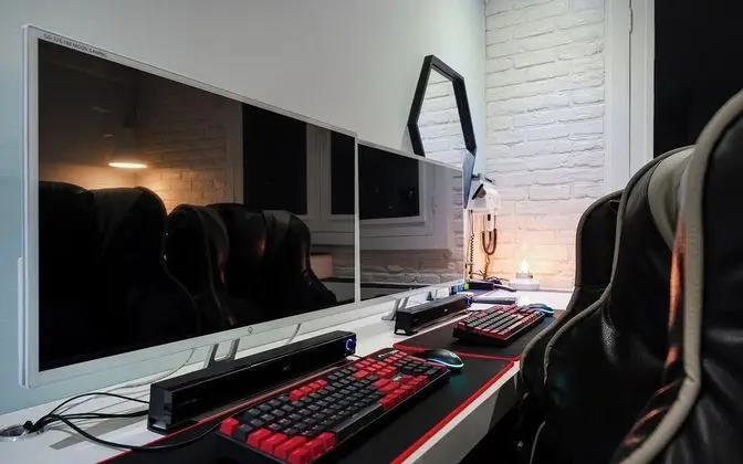 Oda (Deluxe/couple PC (Wavve Netflix GTX10)