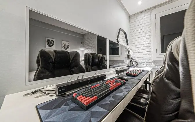 Oda (Deluxe/couple PC (Wavve Netflix GTX10)