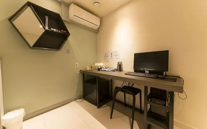 Oda (Event Yam (Smart TV 55 inch Netflix W)