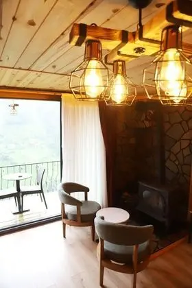 Deluxe Süit, 1 Çift Kişilik Yatak, Sıcak Su Küveti, Nehir Manzaralı