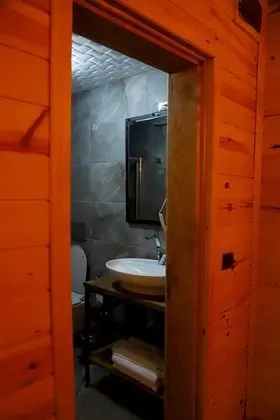 Deluxe Süit, 1 Çift Kişilik Yatak, Sıcak Su Küveti, Nehir Manzaralı
