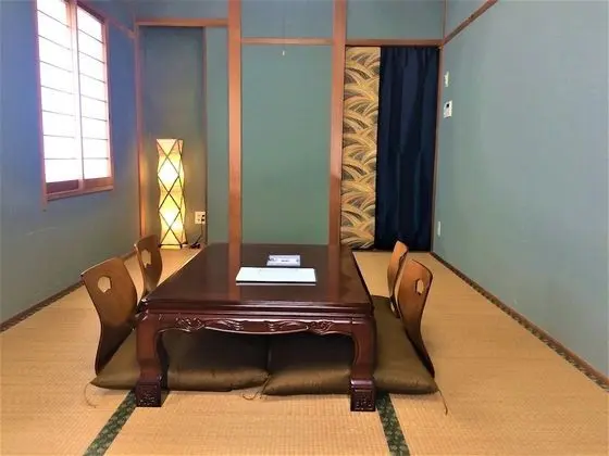 Traditional Oda, Sigara İçilebilir (Japanese Style, for 4 Guests)