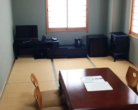 Traditional Oda, Sigara İçilebilir (Japanese Style, for 4 Guests)