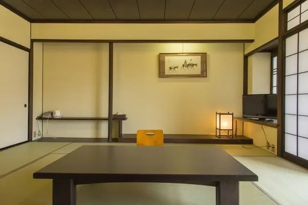 Traditional Oda (Japanese Style)