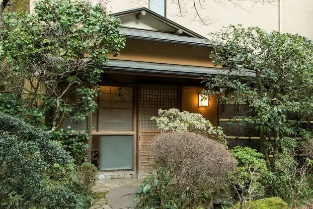 Oda, Sigara İçilmez (TSUKUSHI - Japanese-Style Room)