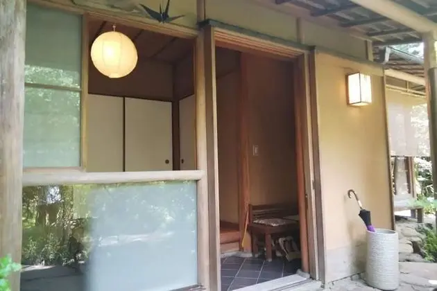 Oda, Sigara İçilmez (TSUKUSHI - Japanese-Style Room)