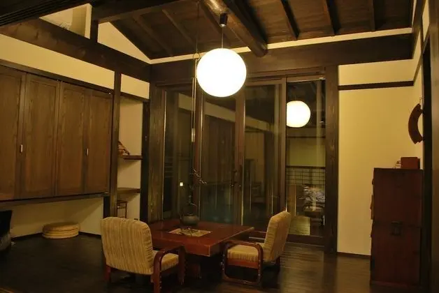 Traditional Oda (KUROMOJI, Japanese Style,with Sunroom)