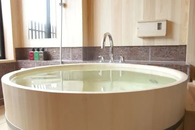 Traditional Oda (Semi Open-air Bath For 2 People)