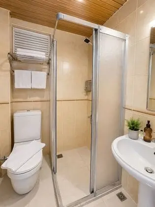 Standard Havuz Manzarali Oda