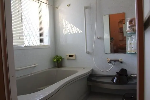 Standard İki Ayrı Yataklı Oda, Ortak Banyo