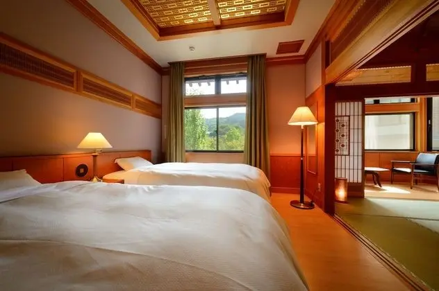 Traditional Oda (Twin Room + 10 + 6 Tatami Mats)