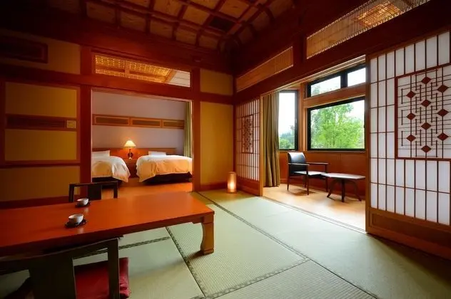 Traditional Oda (Twin Room + 10 + 6 Tatami Mats)