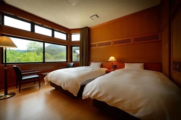 Traditional Oda (Twin Room + 8 Tatami Mats)