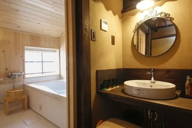 Traditional Oda (Japanese Style, 4 Guests, 2nd Floor)