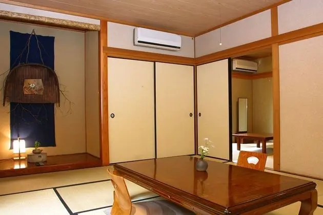 Traditional Kır Evi (Japanese Style with Open-Air Bath)