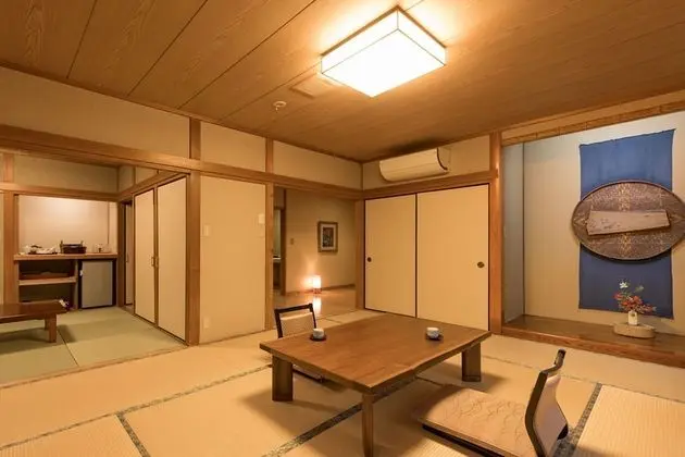 Traditional Kır Evi (Japanese Style with Open-Air Bath)