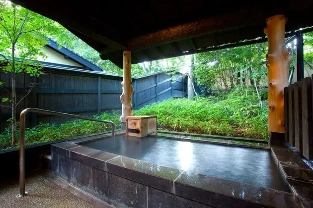 Traditional Kır Evi (Japanese Style with Open-Air Bath)