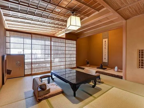 Junior Süit (Japanese-style)