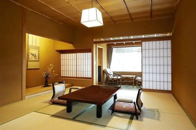 Traditional Oda (Standard Japanese Style)