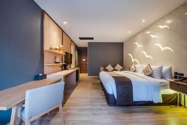Duplex Jacuzzi Suite