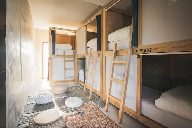 Ortak Ranzalı Oda (Bunk Bed in Mixed Dormitory Room)