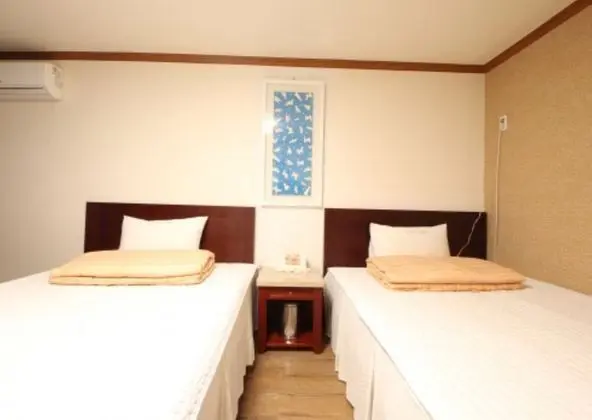 İki Ayrı Yataklı Oda
