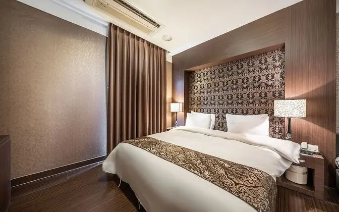 Oda (Twin (room allocation when calling af)