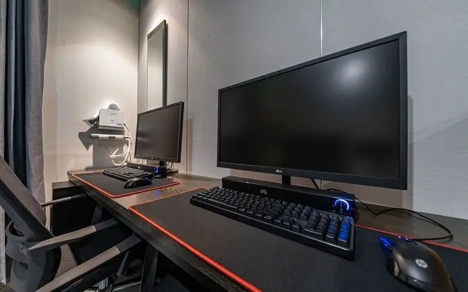 Oda (Couple PCs (high-end installation of )